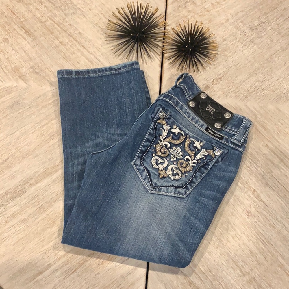 Miss Me Capri Jeans